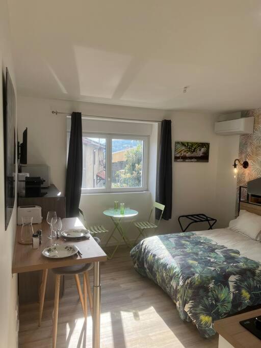 Verdi Studio Cosy Au Calme Parking Gratuit Chasse-sur-Rhône Zewnętrze zdjęcie